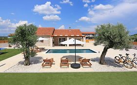 Villa Orkula